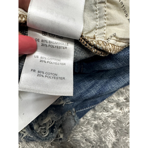 Articles Of Society Women's Nadine Knee Distressed Denim Shorts In Blue Size 25 - Picture 9 of 9